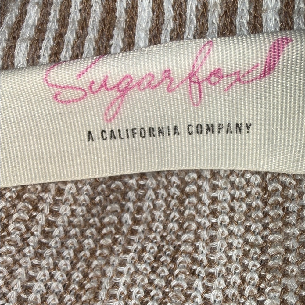 10/$35-𝐒𝐔𝐆𝐀𝐑 𝐅𝐎𝐗 𝐒𝐓𝐑𝐈𝐏𝐏𝐄𝐃 𝐓𝐀𝐍 𝐖𝐇𝐈𝐓𝐄 𝐏𝐑𝐄𝐓𝐓𝐘 𝐓𝐎𝐏 - Picture 5 of 7